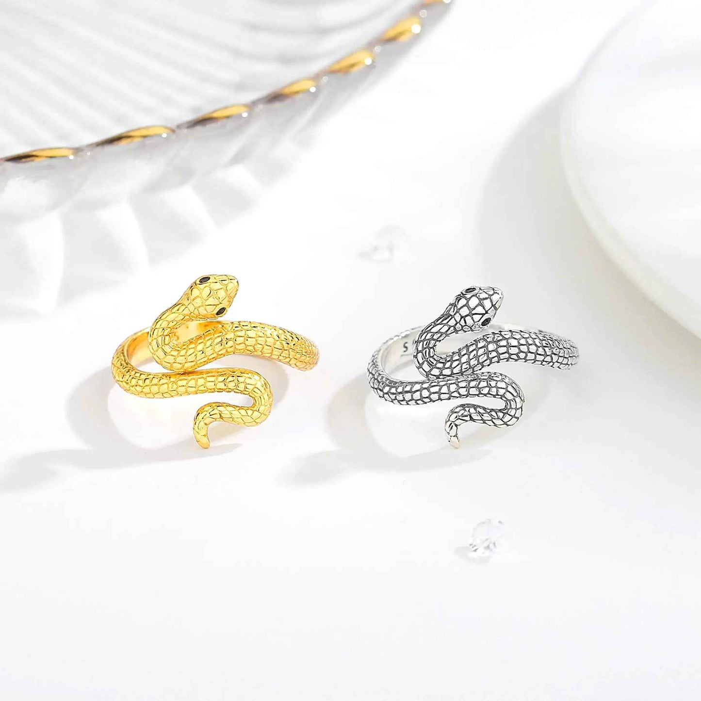 GOLDEN SNAKE