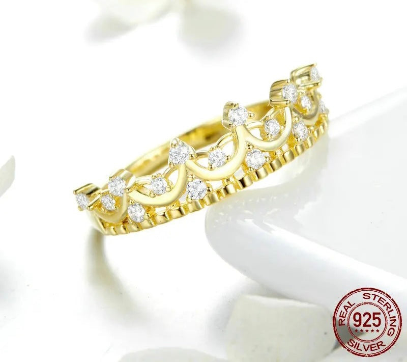 GOLDEN CROWN
